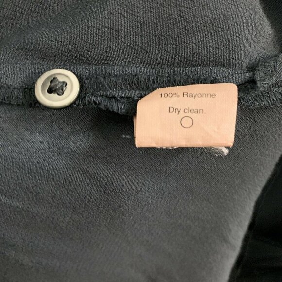 Broadway & Broome Gray Sleeveless Split Neck Tunic Dress - Picture 4 of 4